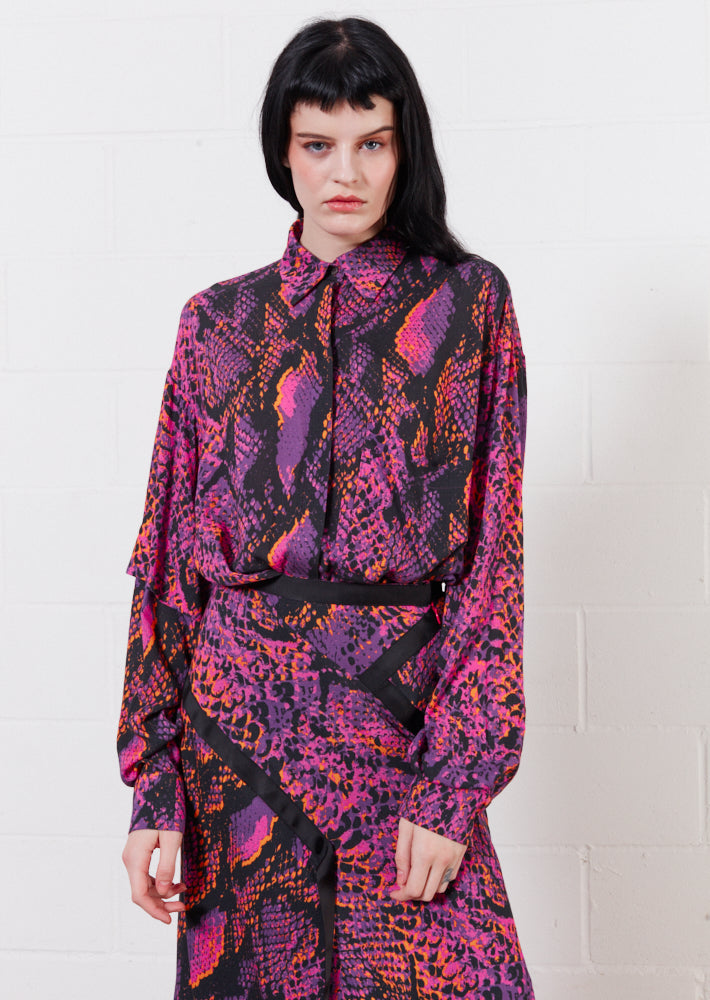 Asymmetric Double Snake Print Viscose Shirt (Pink)