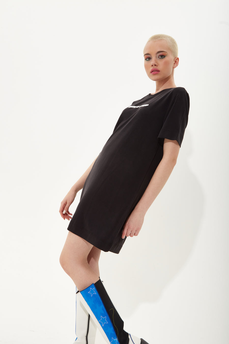 HOUSE OF HOLLAND BLACK TENCEL T-SHIRT DRESS WITH LOGO EMBROIDERY