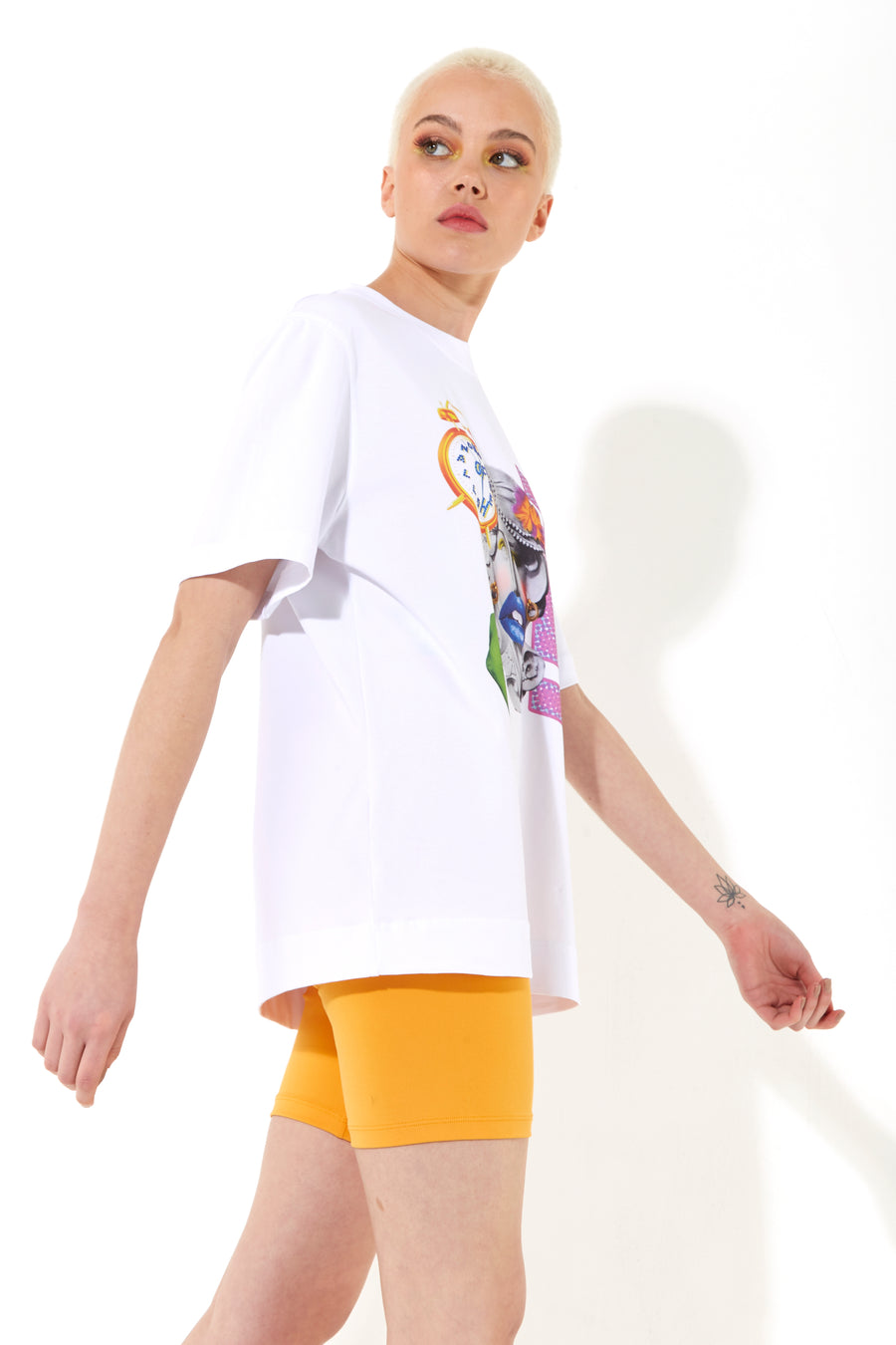House of Holland UNISEX WHITE fun digital print, rhinestone t-shirt